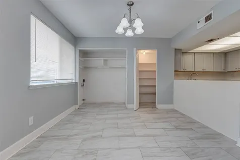 2267 Triway Lane 231 Houston TX 77043