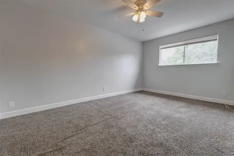 2267 Triway Lane 231 Houston TX 77043