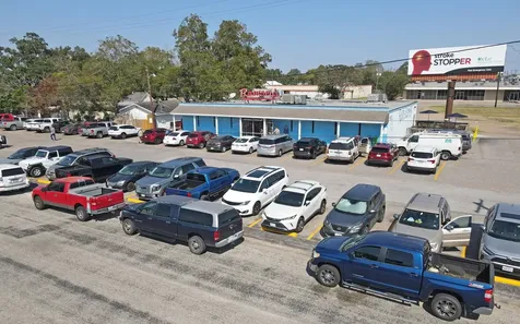 1403 N Navarro Street Victoria TX 77901