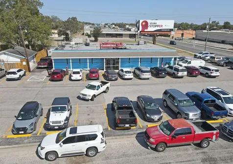 1403 N Navarro Street Victoria TX 77901