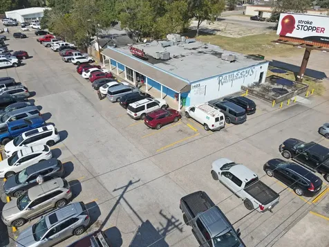 1403 N Navarro Street Victoria TX 77901