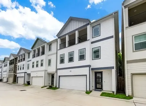 911 W 35th Street D Houston TX 77018
