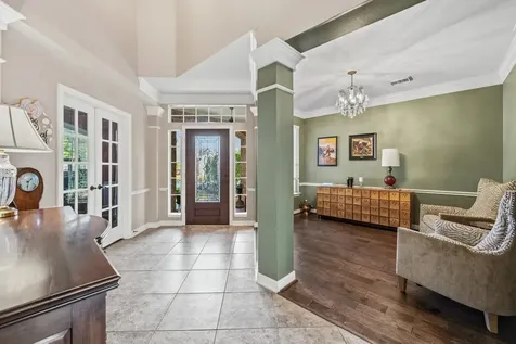 2439 Riverway Oak Drive Kingwood TX 77345