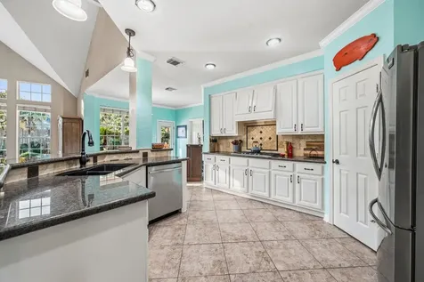 2439 Riverway Oak Drive Kingwood TX 77345