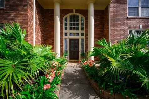 2434 Pebble Beach Drive League City TX 77573