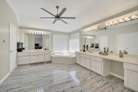 2434 Pebble Beach Drive League City TX 77573