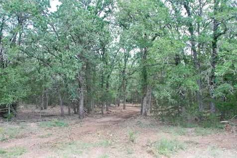 1649 Davis Road Muldoon TX 78949