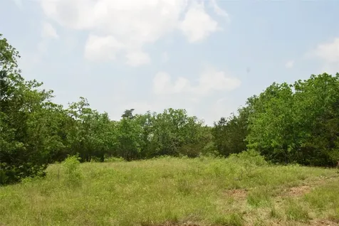 1649 Davis Road Muldoon TX 78949