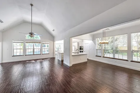 6 Old River Place The Woodlands TX 77382