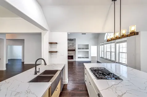 6 Old River Place The Woodlands TX 77382