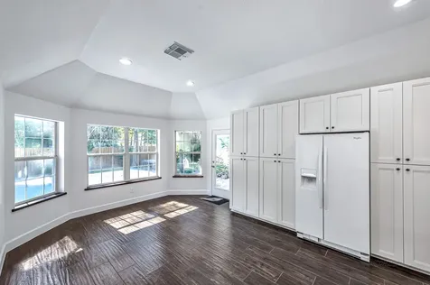 6 Old River Place The Woodlands TX 77382