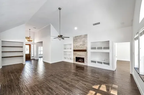 6 Old River Place The Woodlands TX 77382