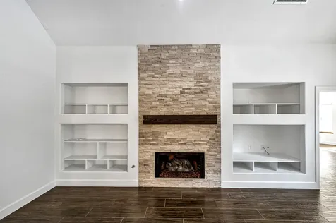 6 Old River Place The Woodlands TX 77382