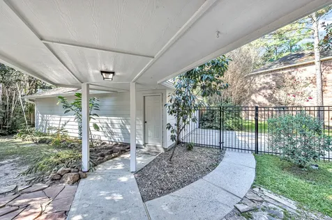 6 Old River Place The Woodlands TX 77382