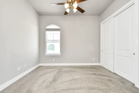 2709 Kennedy Street Houston TX 77003