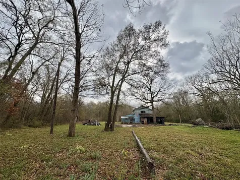 10 Neuman Street Coldspring TX 77331