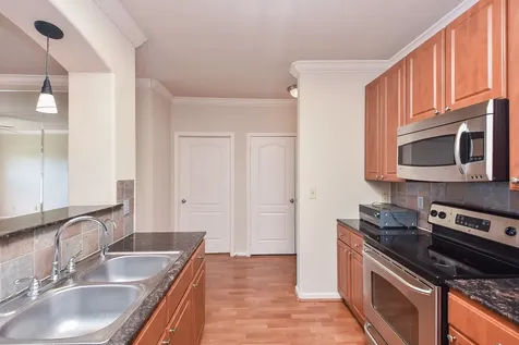 1711 Old Spanish Trail 217 Houston TX 77054