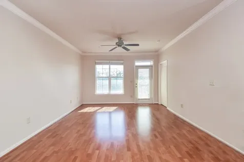 1711 Old Spanish Trail 217 Houston TX 77054