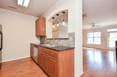 1711 Old Spanish Trail 217 Houston TX 77054