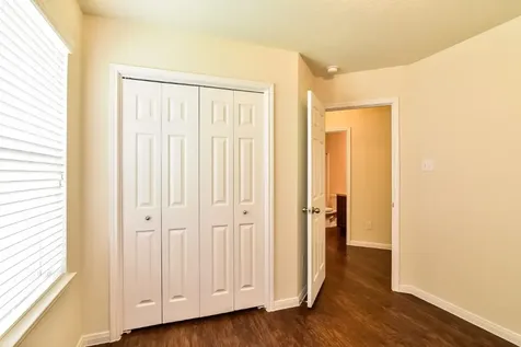 6107 El Granate Drive Houston TX 77048