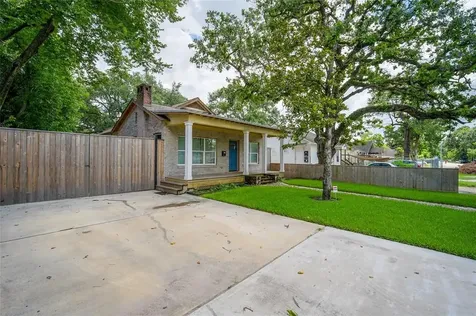 4814 Siegel Street Houston TX 77009