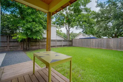 4814 Siegel Street Houston TX 77009