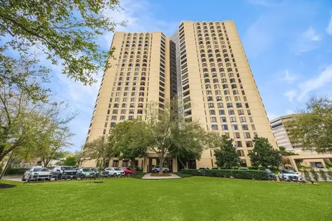 5555 Del Monte Drive 205 Houston TX 77056