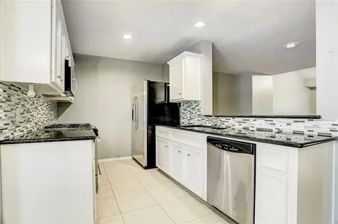 934 E Heights Hollow Lane Houston TX 77007