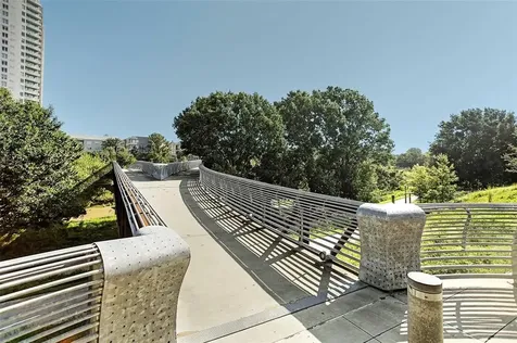 934 E Heights Hollow Lane Houston TX 77007