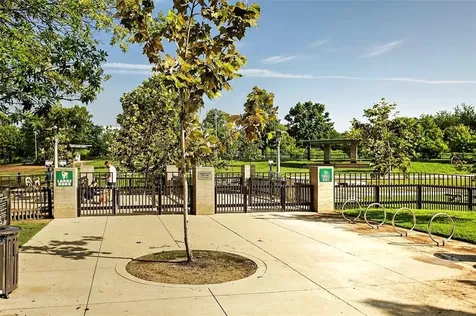 934 E Heights Hollow Lane Houston TX 77007