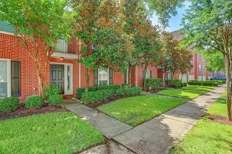 934 E Heights Hollow Lane Houston TX 77007