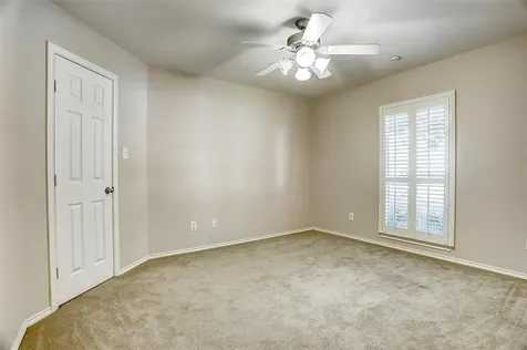 934 E Heights Hollow Lane Houston TX 77007