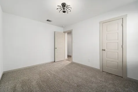 1803 Rolling Hill Lane Richmond TX 77469