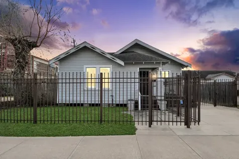2820 Holman Street Houston TX 77004