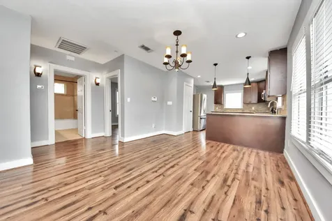 2820 Holman Street Houston TX 77004