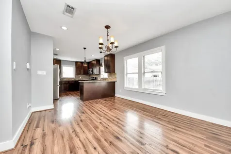 2820 Holman Street Houston TX 77004