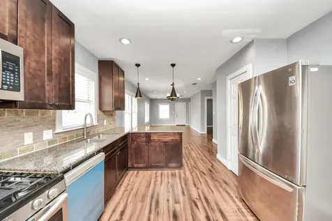 2820 Holman Street Houston TX 77004