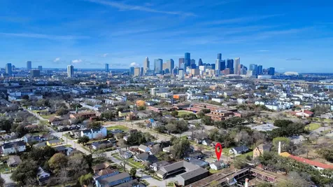 2820 Holman Street Houston TX 77004