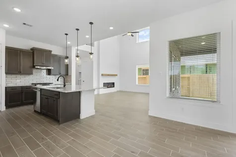 11812 Benes Drive Mont Belvieu TX 77523