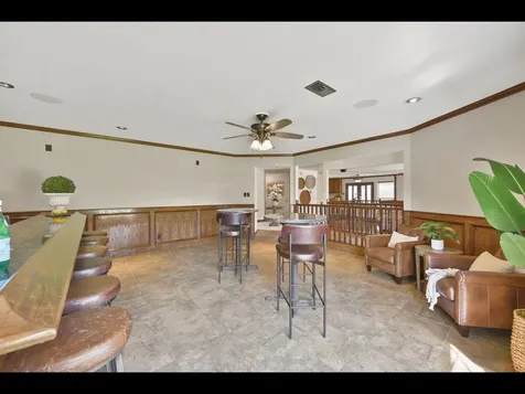 2204 Airline Drive Friendswood TX 77546