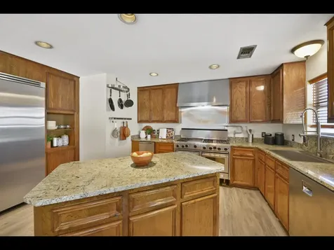 2204 Airline Drive Friendswood TX 77546