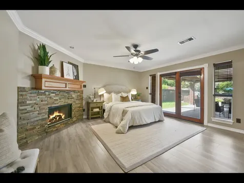 2204 Airline Drive Friendswood TX 77546