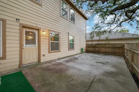 13 N Heritage Oaks Drive Texas City TX 77591