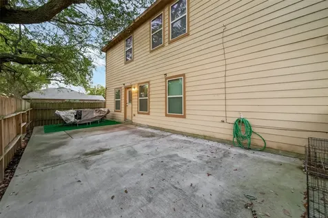 13 N Heritage Oaks Drive Texas City TX 77591