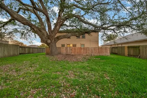 13 N Heritage Oaks Drive Texas City TX 77591