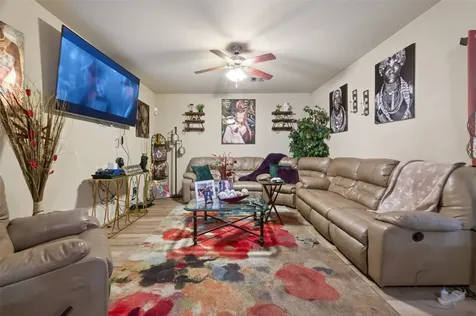 13 N Heritage Oaks Drive Texas City TX 77591