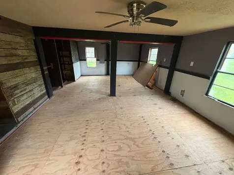 61 Hooker Lane Shepherd TX 77371