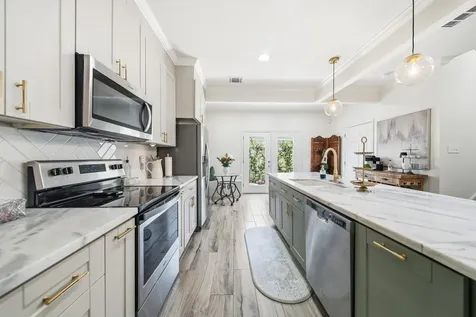 5956 Woodway Place Court Houston TX 77057