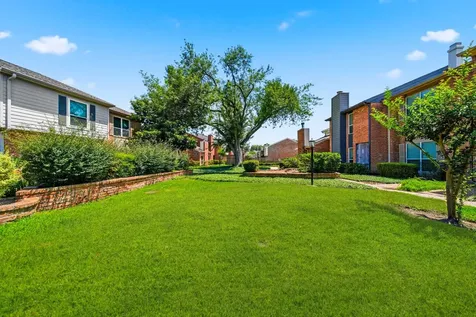 5956 Woodway Place Court Houston TX 77057