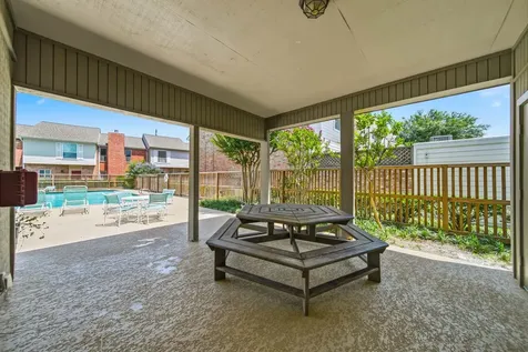 5956 Woodway Place Court Houston TX 77057